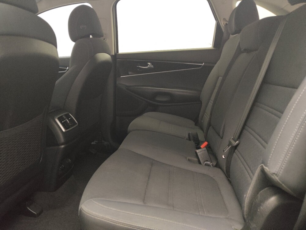 2017 Kia Sorento in Lubbock, TX 79424 - 18143199 18