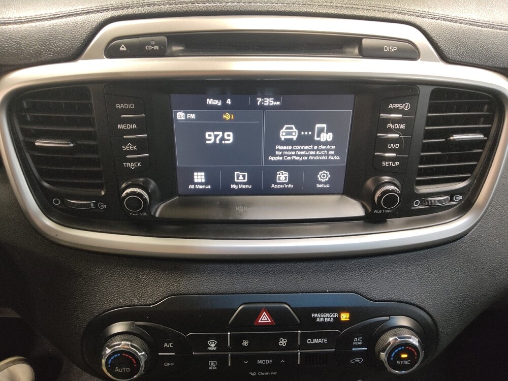 2017 Kia Sorento in Lubbock, TX 79424 - 18143199 25