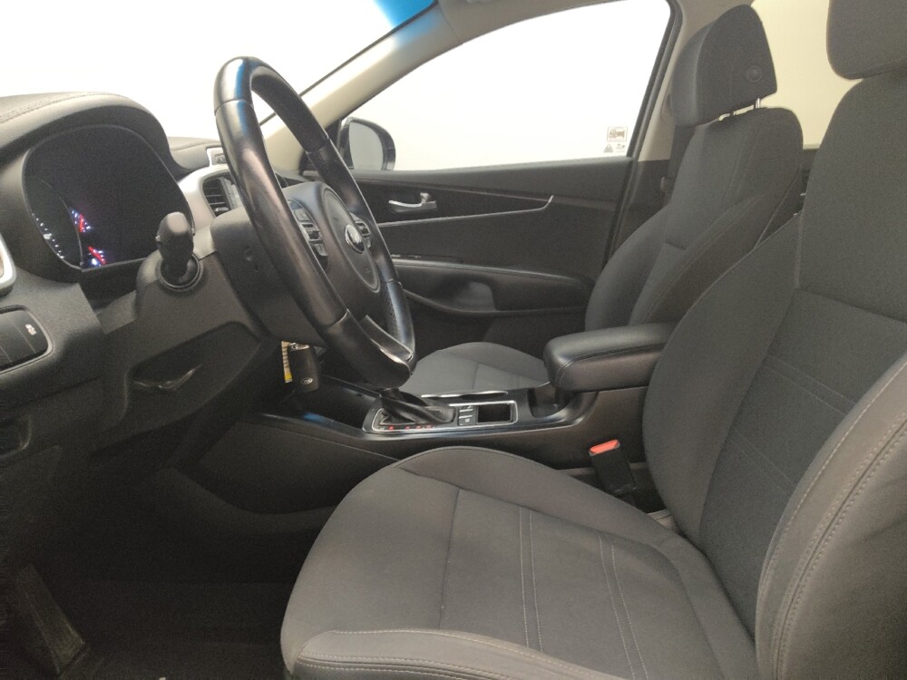 2017 Kia Sorento in Lubbock, TX 79424 - 18143199 17