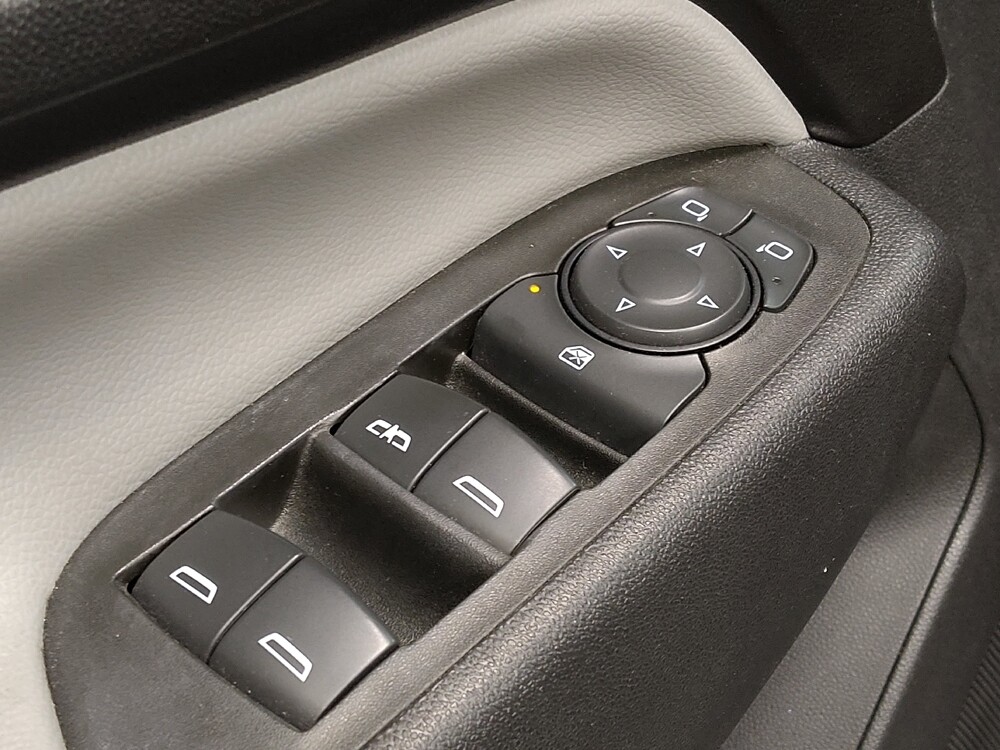 2020 Chevrolet Equinox in Tulsa, OK 74145 - 18143204 27