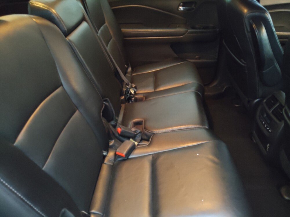 2020 Honda Pilot in Lakeland, FL 33815 - 18143216 19