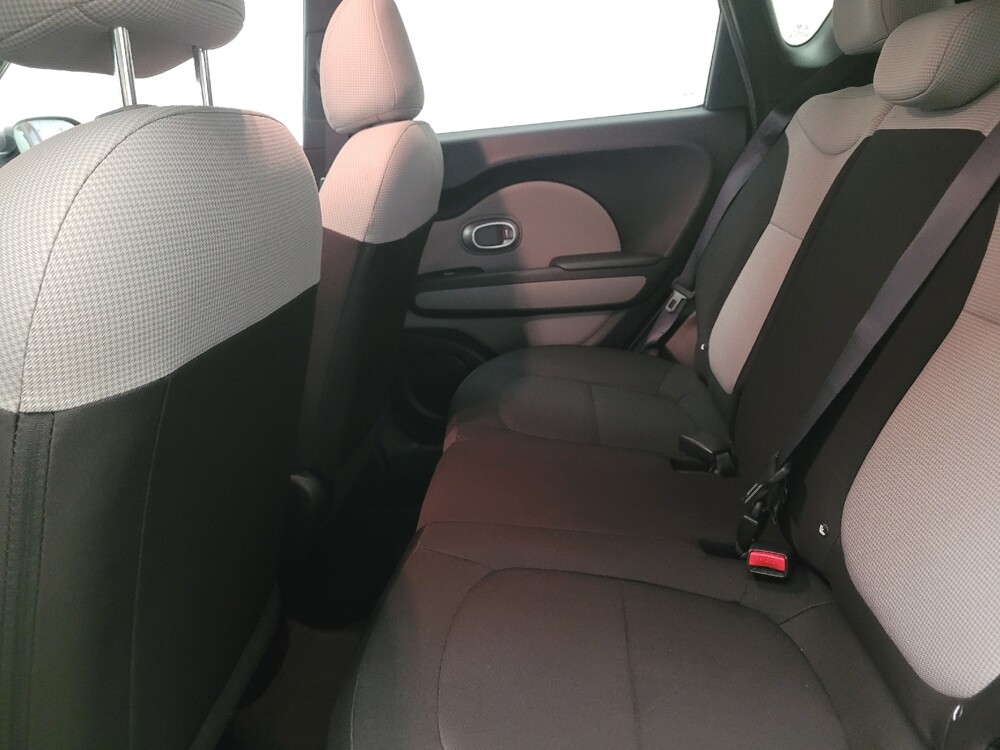 2019 Kia Soul in Torrance, CA 90504 - 18143221 18