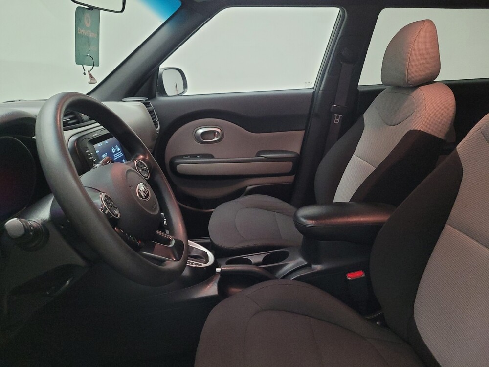 2019 Kia Soul in Torrance, CA 90504 - 18143221 17