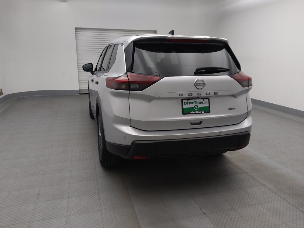 2024 Nissan Rogue in Lakewood, CO 80215 - 18143225 6