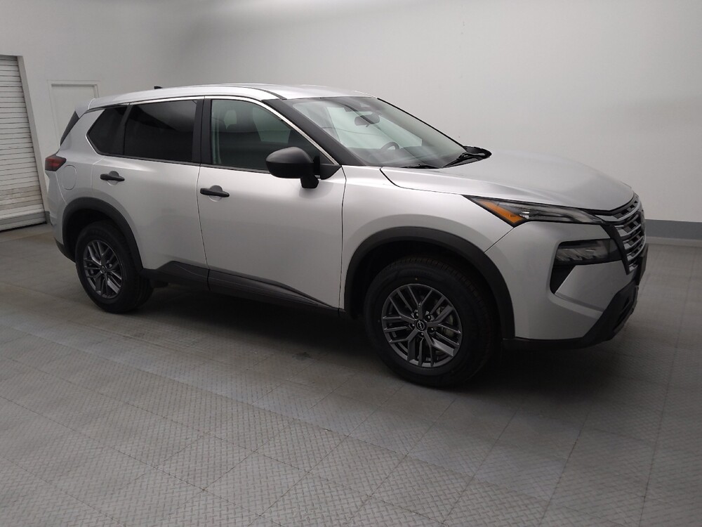 2024 Nissan Rogue in Lakewood, CO 80215 - 18143225 11