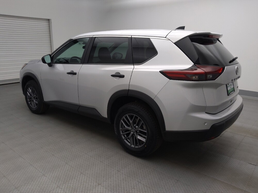 2024 Nissan Rogue in Lakewood, CO 80215 - 18143225 3
