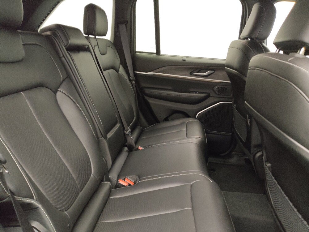 2024 Jeep Grand Cherokee in Lakewood, CO 80215 - 18143226 19