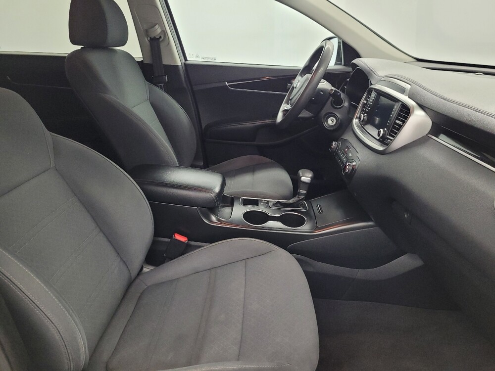 2020 Kia Sorento in Houston, TX 77034 - 18143227 21