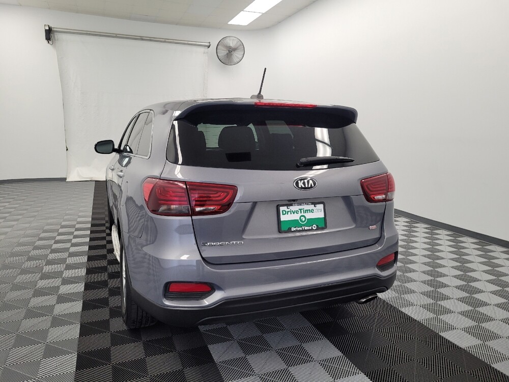 2020 Kia Sorento in Houston, TX 77034 - 18143227 6