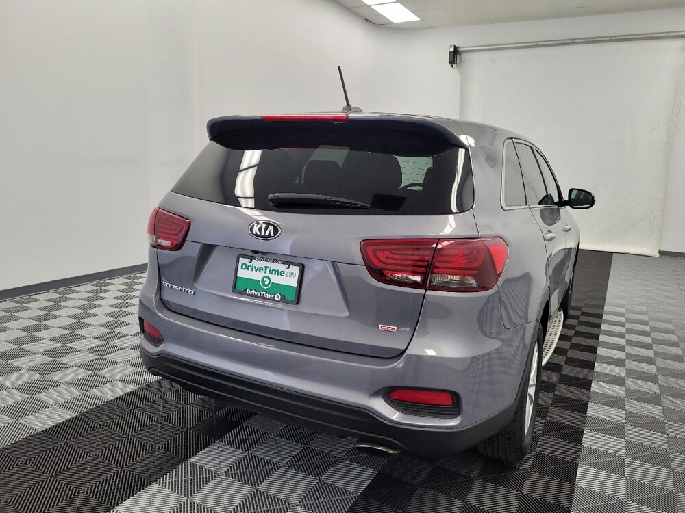 2020 Kia Sorento in Houston, TX 77034 - 18143227 7