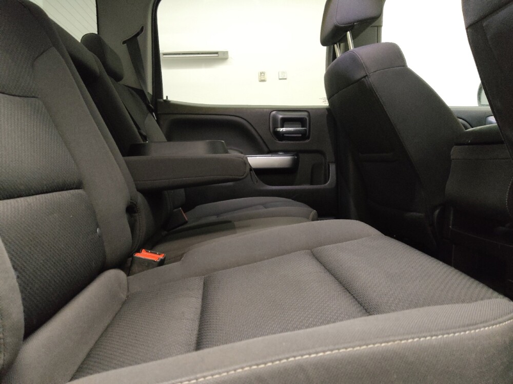 2018 Chevrolet Silverado 1500 in Arlington, TX 76011 - 18143233 19