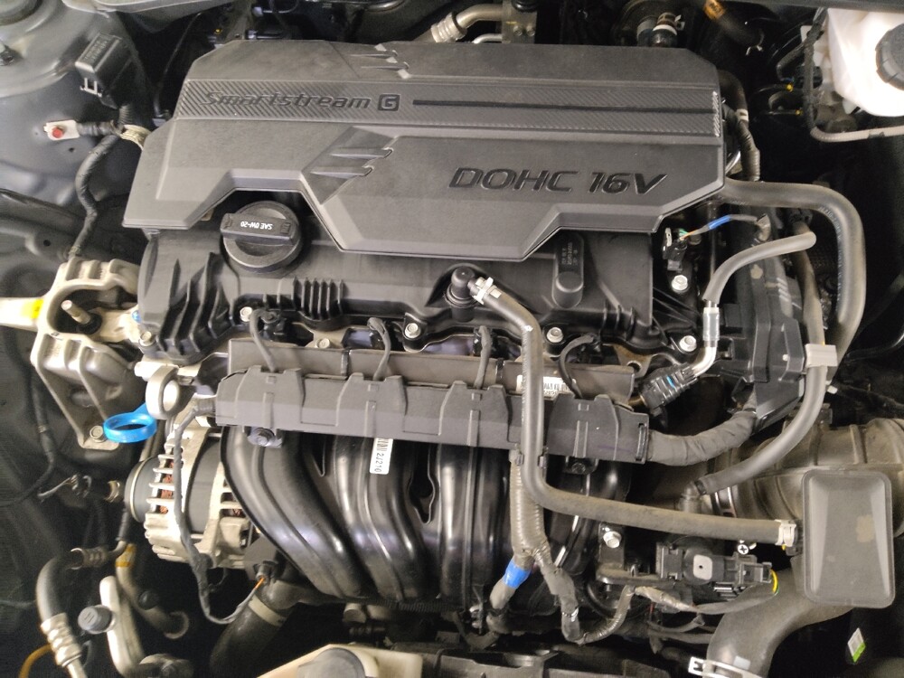 2025 Hyundai Elantra in Stone Mountain, GA 30083 - 18143234 30