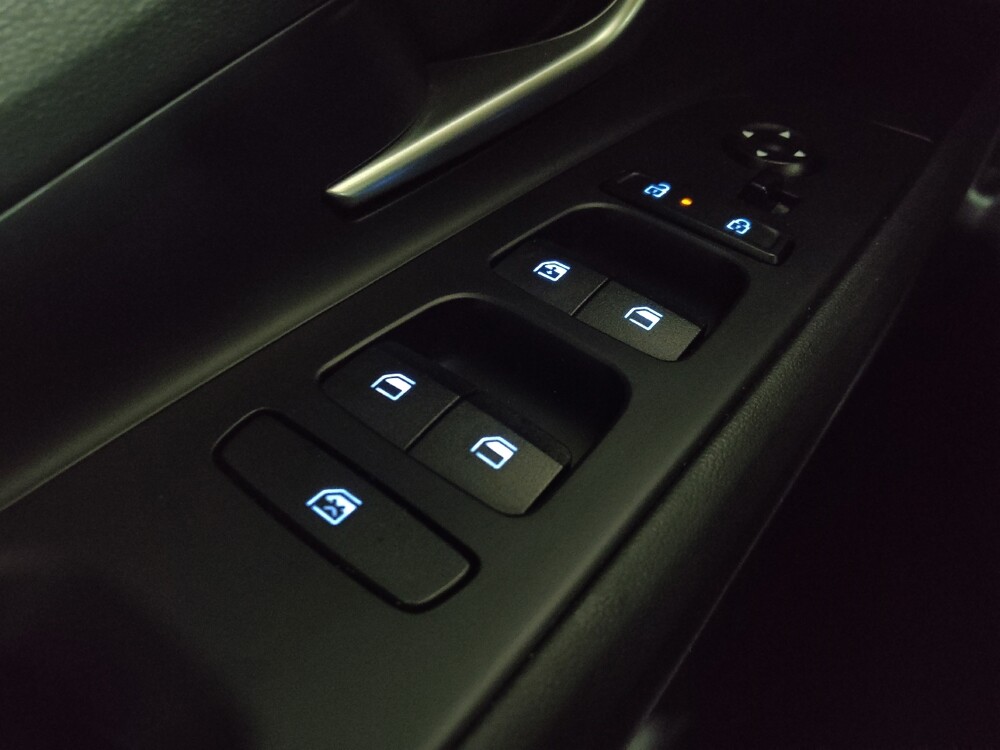 2025 Hyundai Elantra in Stone Mountain, GA 30083 - 18143234 27