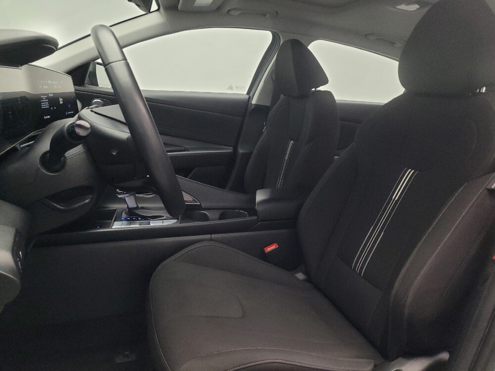 2025 Hyundai Elantra in Stone Mountain, GA 30083 - 18143234 17