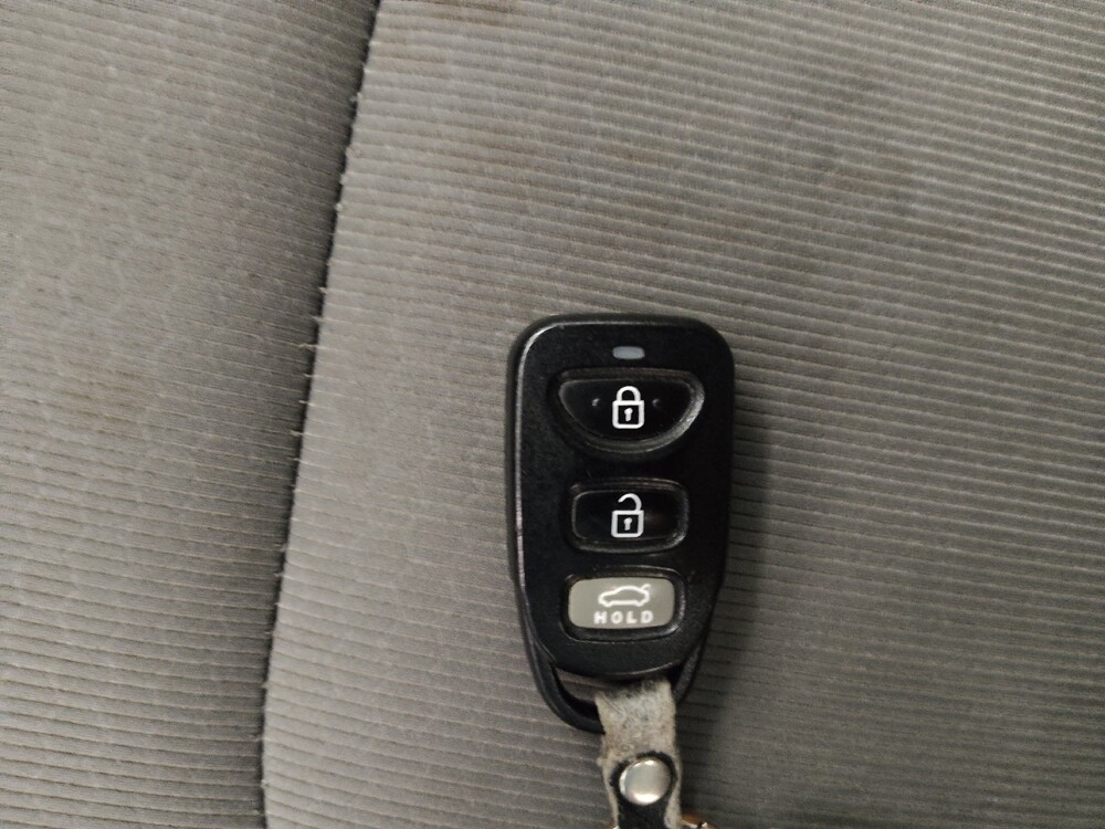 2018 Hyundai Elantra in Lombard, IL 60148 - 18143238 32