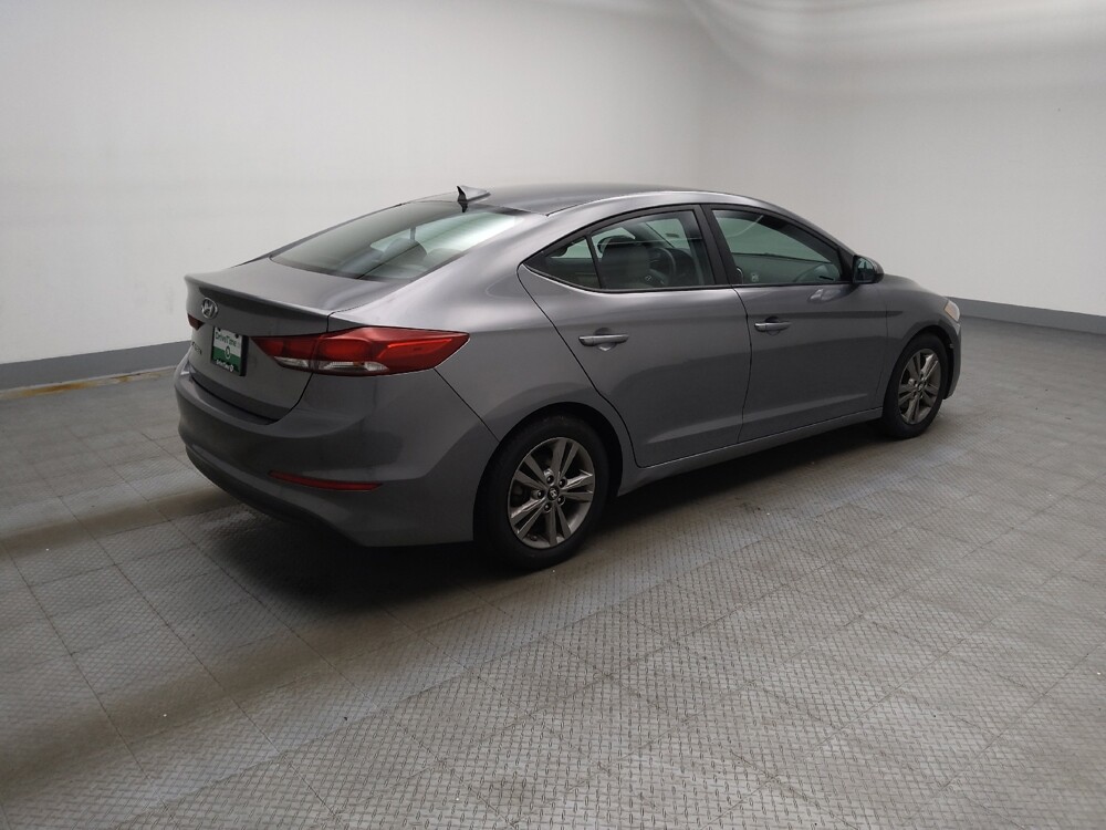 2018 Hyundai Elantra in Lombard, IL 60148 - 18143238 10