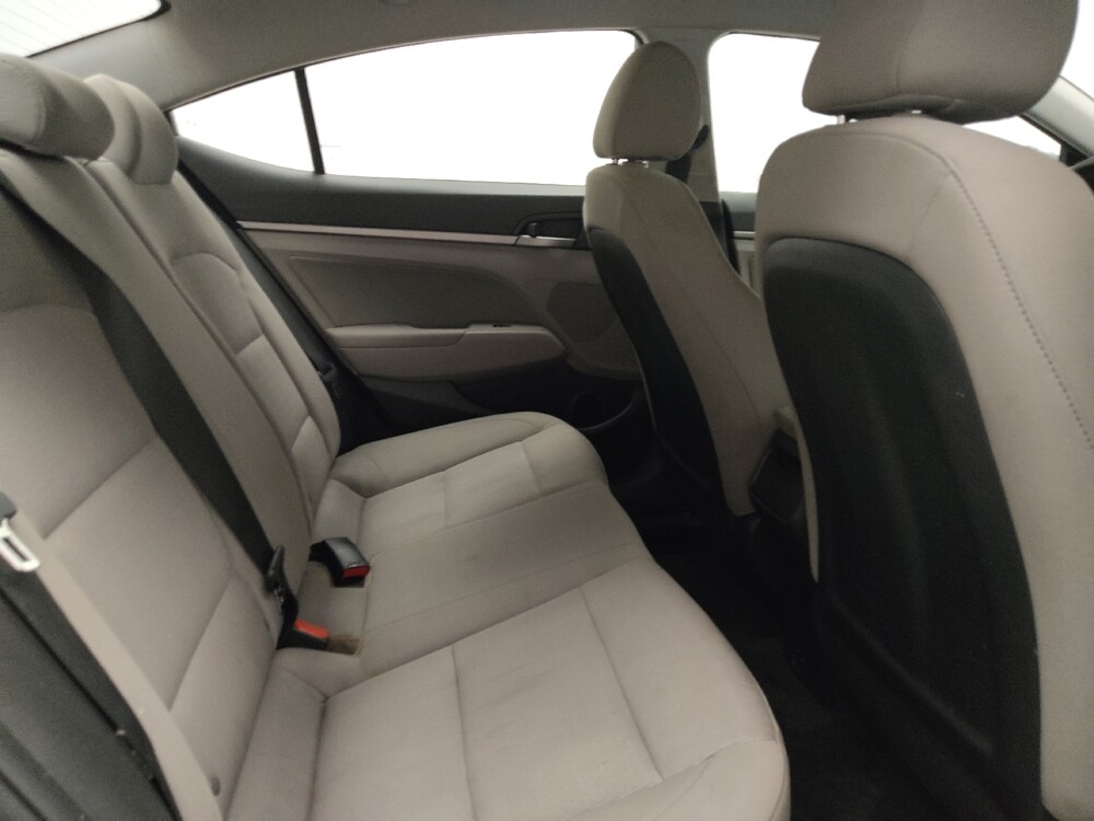 2018 Hyundai Elantra in Lombard, IL 60148 - 18143238 19