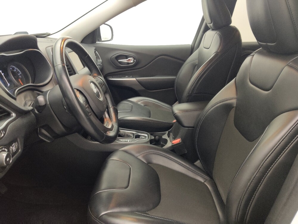 2019 Jeep Cherokee in Savannah, GA 31419 - 18143240 17