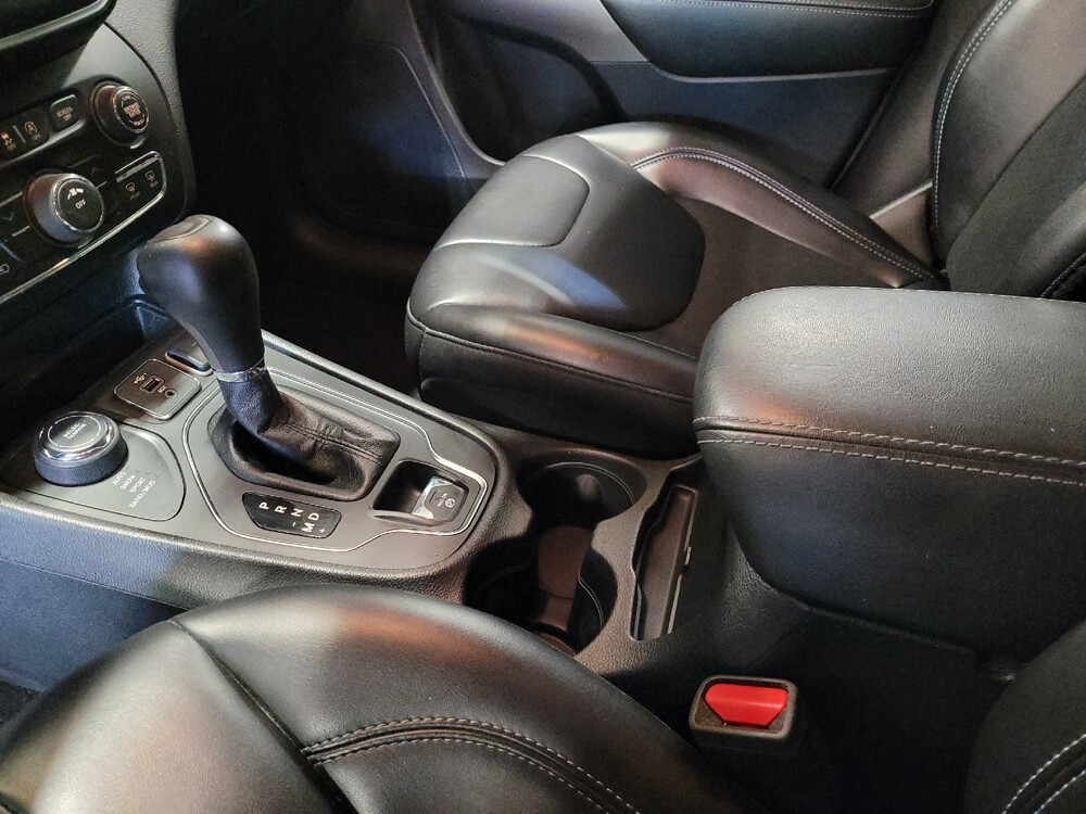 2019 Jeep Cherokee in Savannah, GA 31419 - 18143240 26
