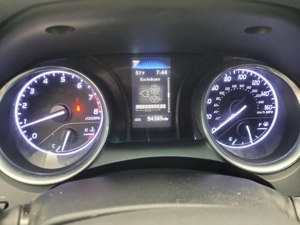 2019 Toyota Camry in Indianapolis, IN 46219 - 18143243 23