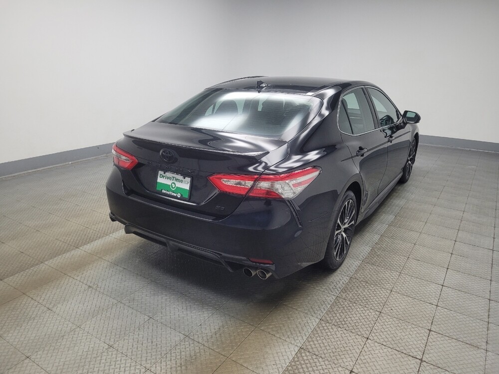 2019 Toyota Camry in Indianapolis, IN 46219 - 18143243 9