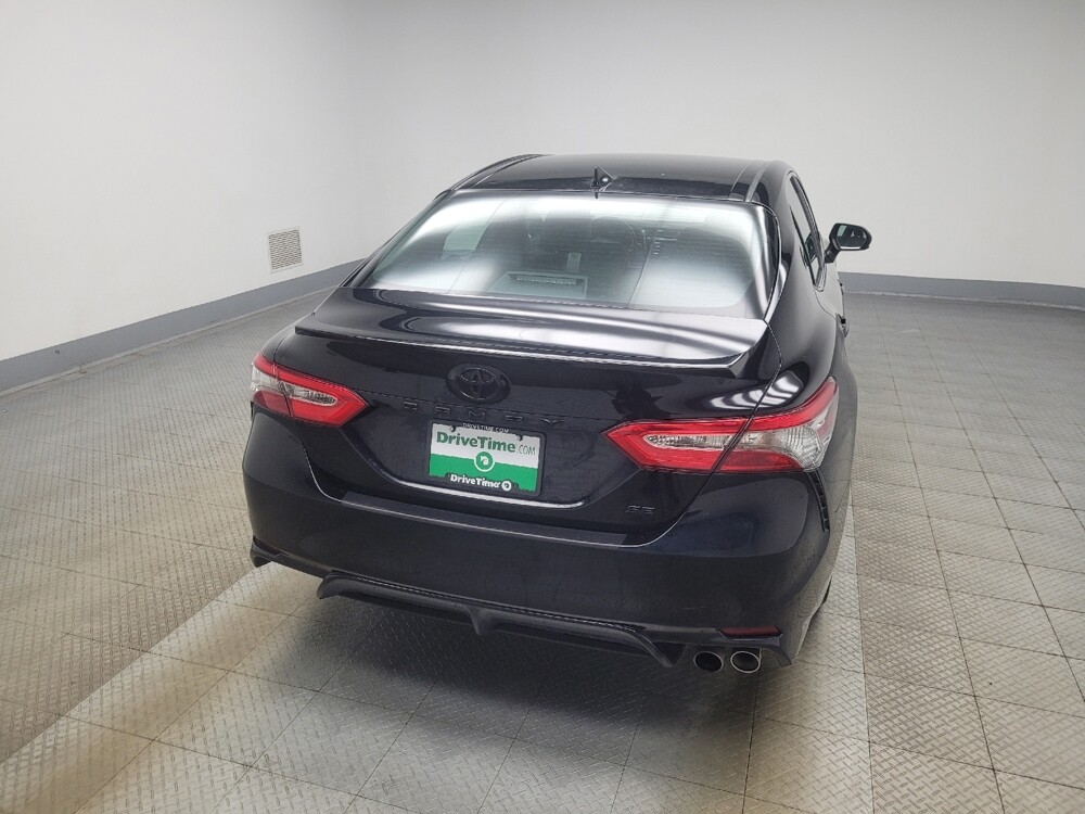 2019 Toyota Camry in Indianapolis, IN 46219 - 18143243 7