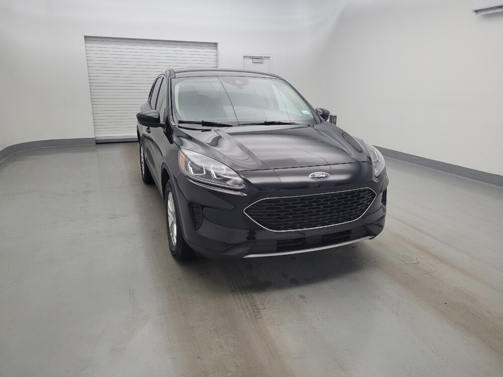 2020 Ford Escape in Cincinnati, OH 45255 - 18143247 14