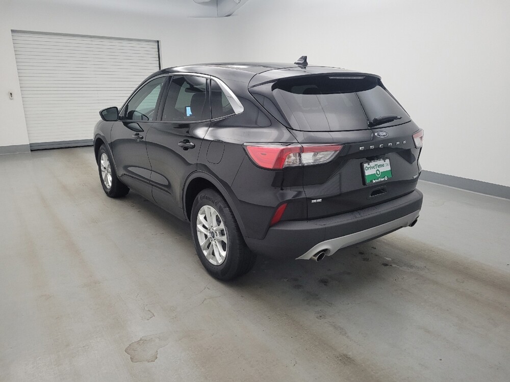 2020 Ford Escape in Cincinnati, OH 45255 - 18143247 5