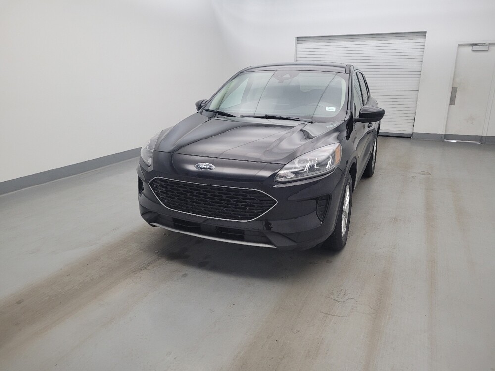 2020 Ford Escape in Cincinnati, OH 45255 - 18143247 15