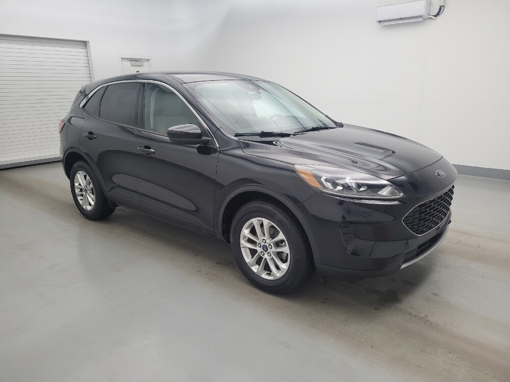 2020 Ford Escape in Cincinnati, OH 45255 - 18143247 11