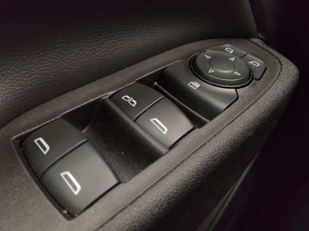 2020 Chevrolet Equinox in Denver, CO 80012 - 18143252 27