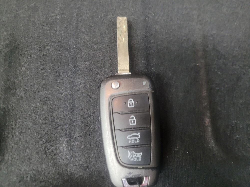 2021 Hyundai Sonata in Mishawaka, IN 46545 - 18143255 32