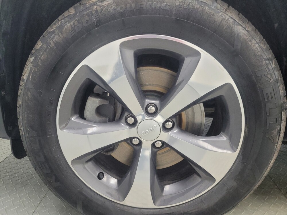 2019 Jeep Cherokee in Highland, IN 46322 - 18143256 31