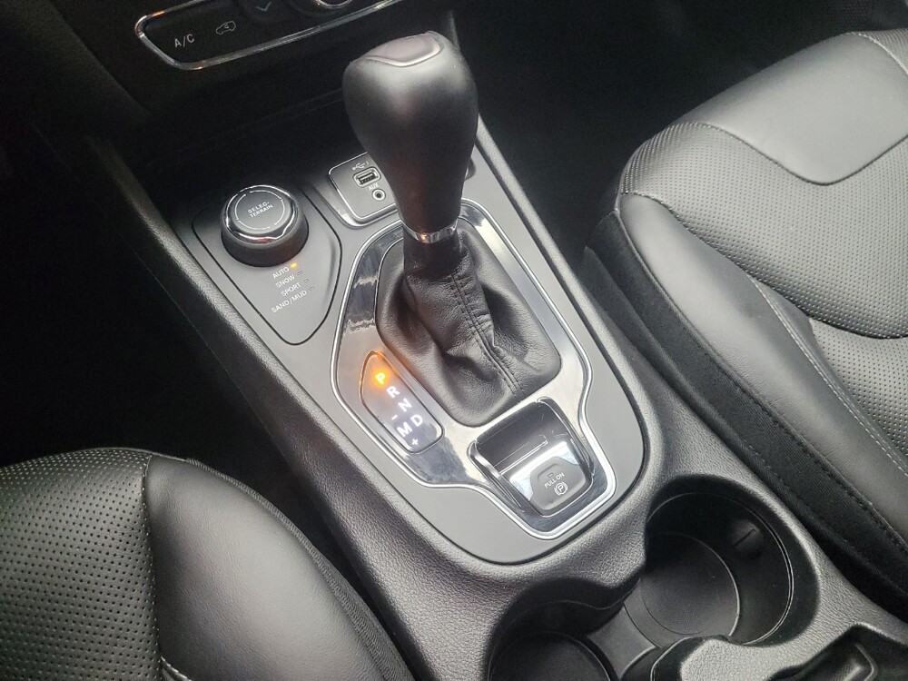 2019 Jeep Cherokee in Highland, IN 46322 - 18143256 26