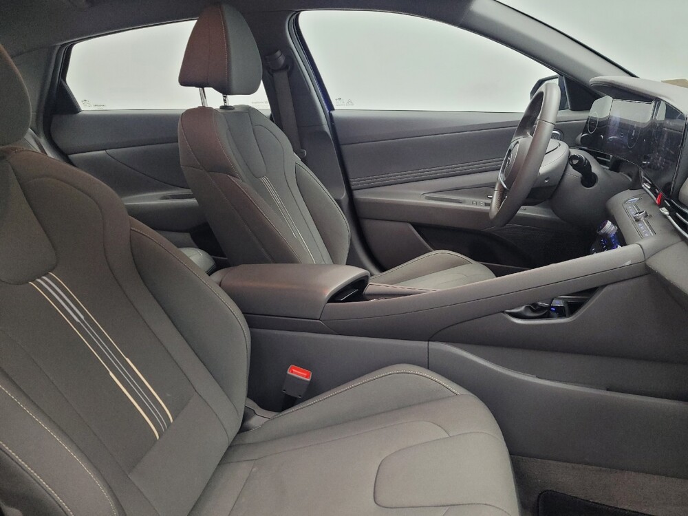 2023 Hyundai Elantra in Memphis, TN 38115 - 18143258 21
