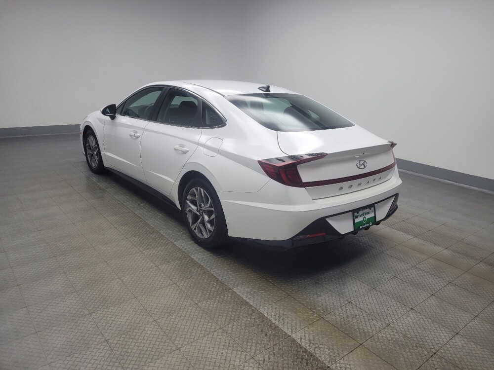 2023 Hyundai Sonata in Highland, IN 46322 - 18143261 3