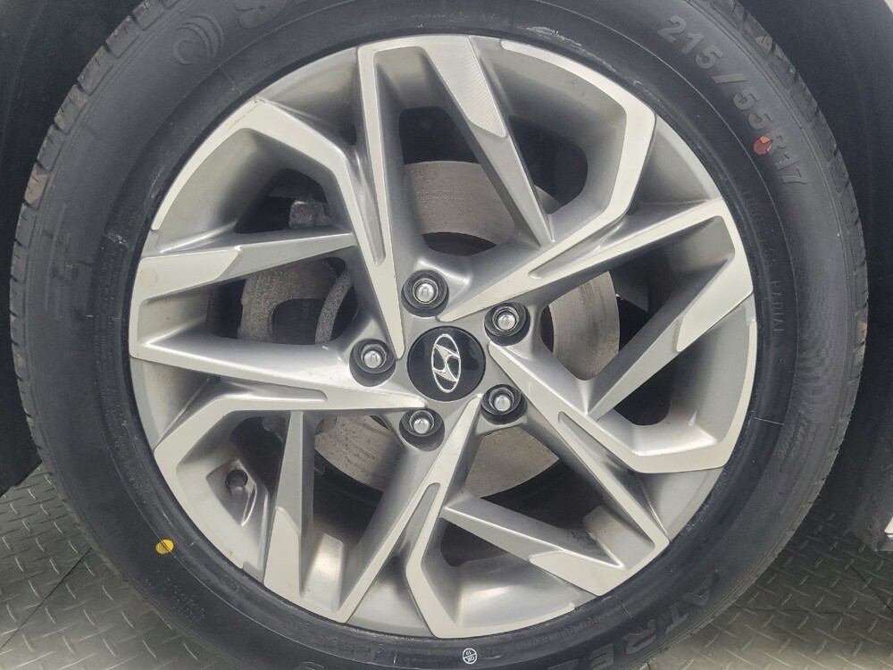 2023 Hyundai Sonata in Highland, IN 46322 - 18143261 31
