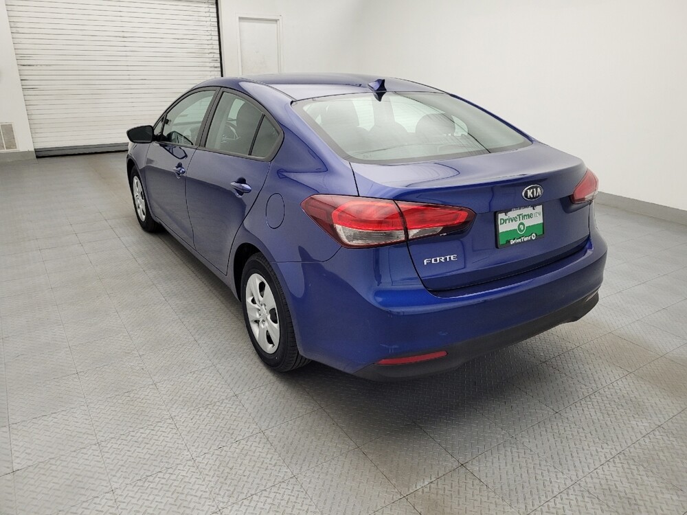 2017 Kia Forte in Raleigh, NC 27604 - 18143273 5