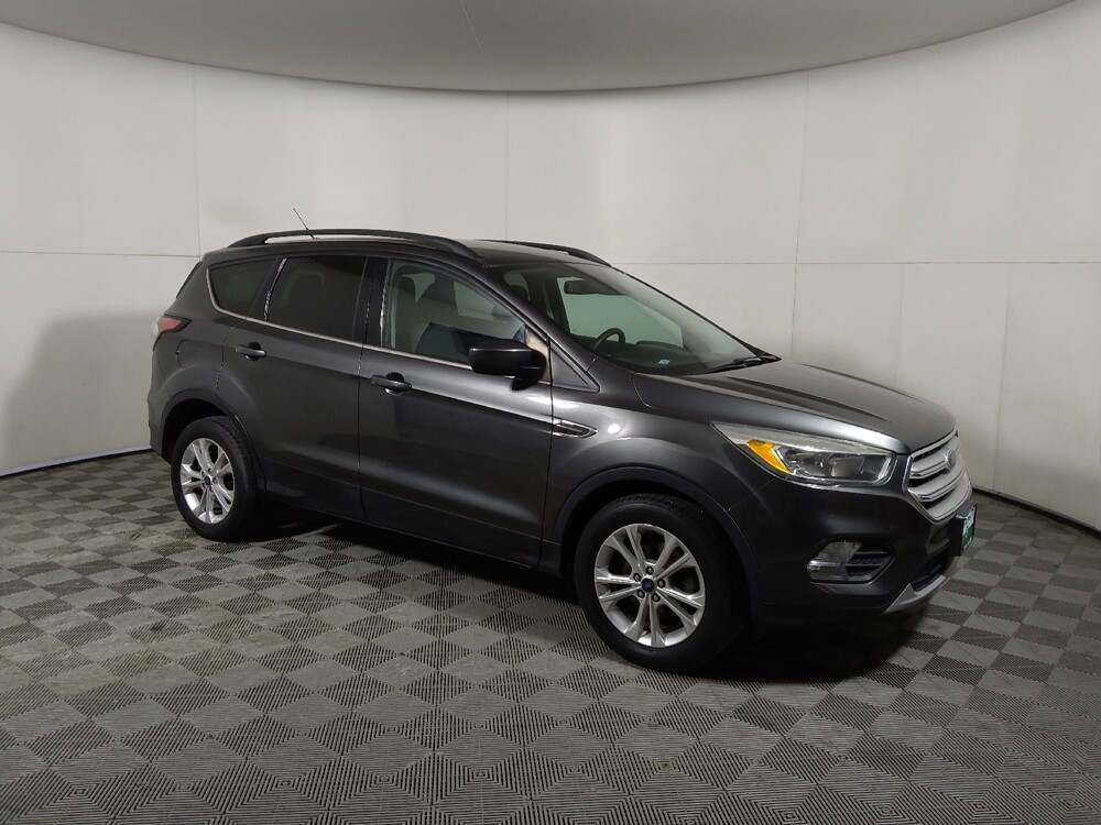 2018 Ford Escape in Midlothian, IL 60445 - 18143277 11