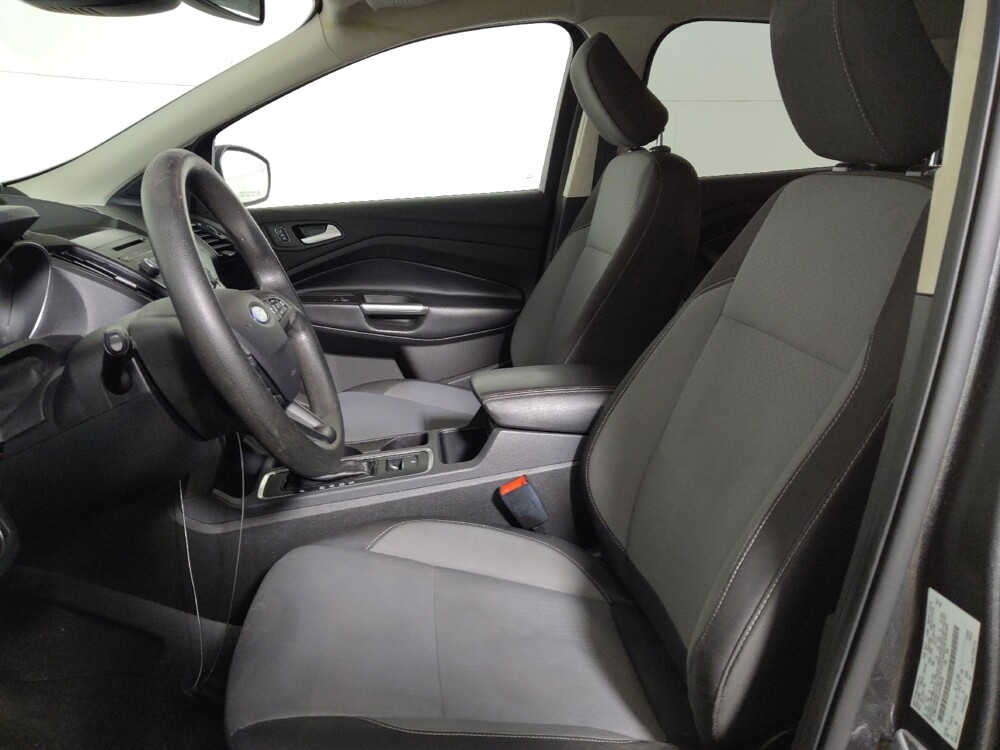 2018 Ford Escape in Midlothian, IL 60445 - 18143277 17