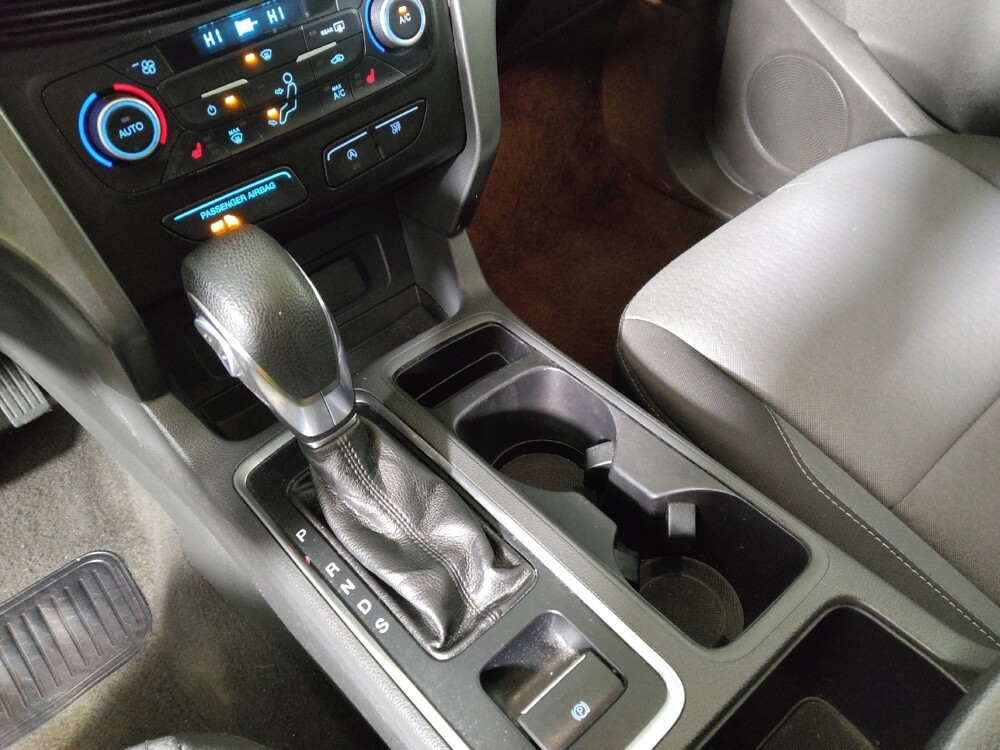 2018 Ford Escape in Midlothian, IL 60445 - 18143277 26