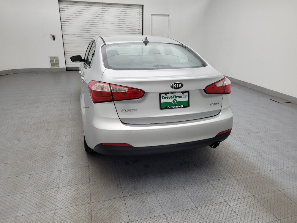 2015 Kia Forte in Salem, VA 24153 - 18143286 6
