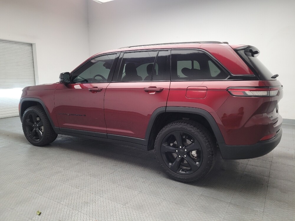 2023 Jeep Grand Cherokee in Riverside, CA 92504 - 18143288 3