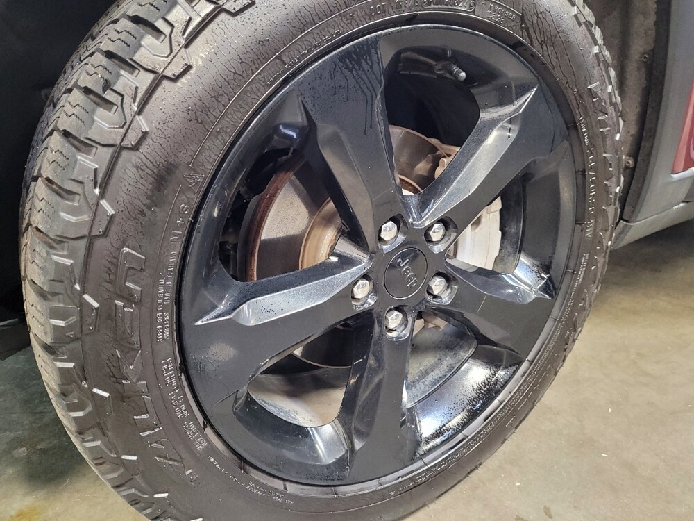 2023 Jeep Grand Cherokee in Riverside, CA 92504 - 18143288 31