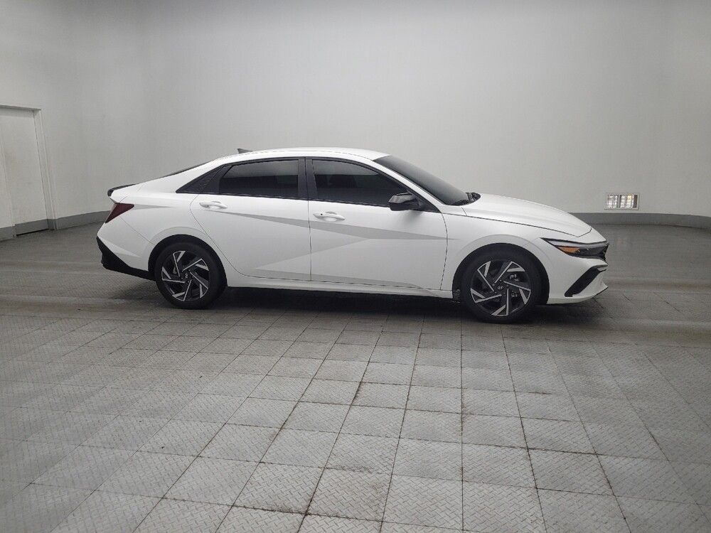 2025 Hyundai Elantra in Duluth, GA 30096 - 18143297 11