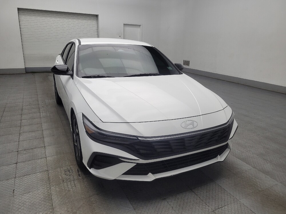 2025 Hyundai Elantra in Duluth, GA 30096 - 18143297 13