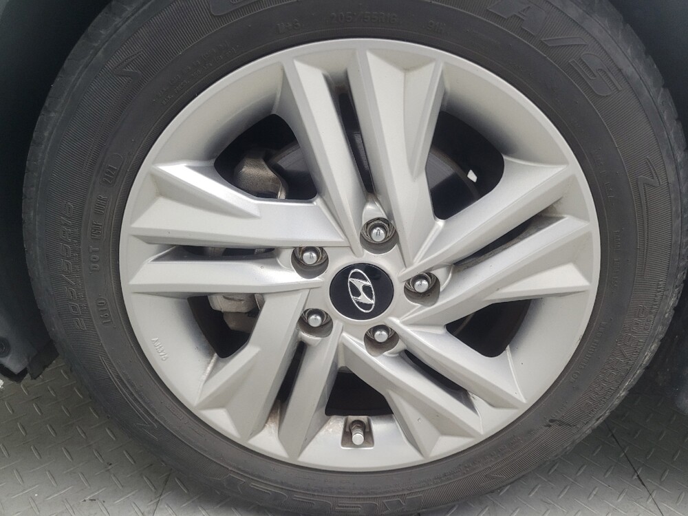 2020 Hyundai Elantra in Morrow, GA 30260 - 18143299 31