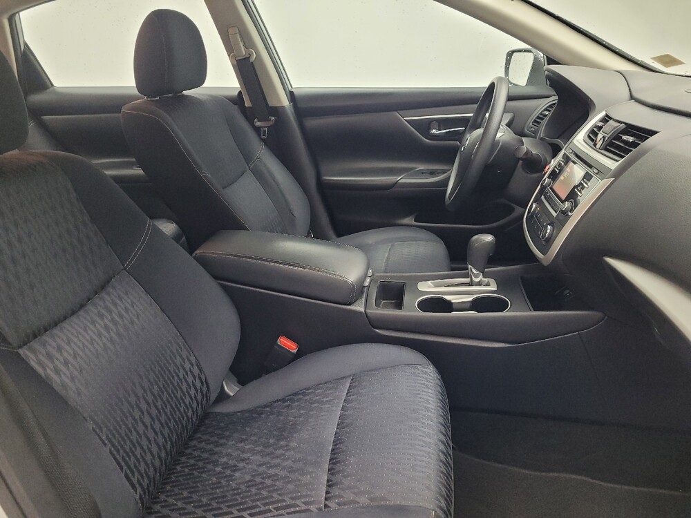 2017 Nissan Altima in Memphis, TN 38115 - 18143300 21