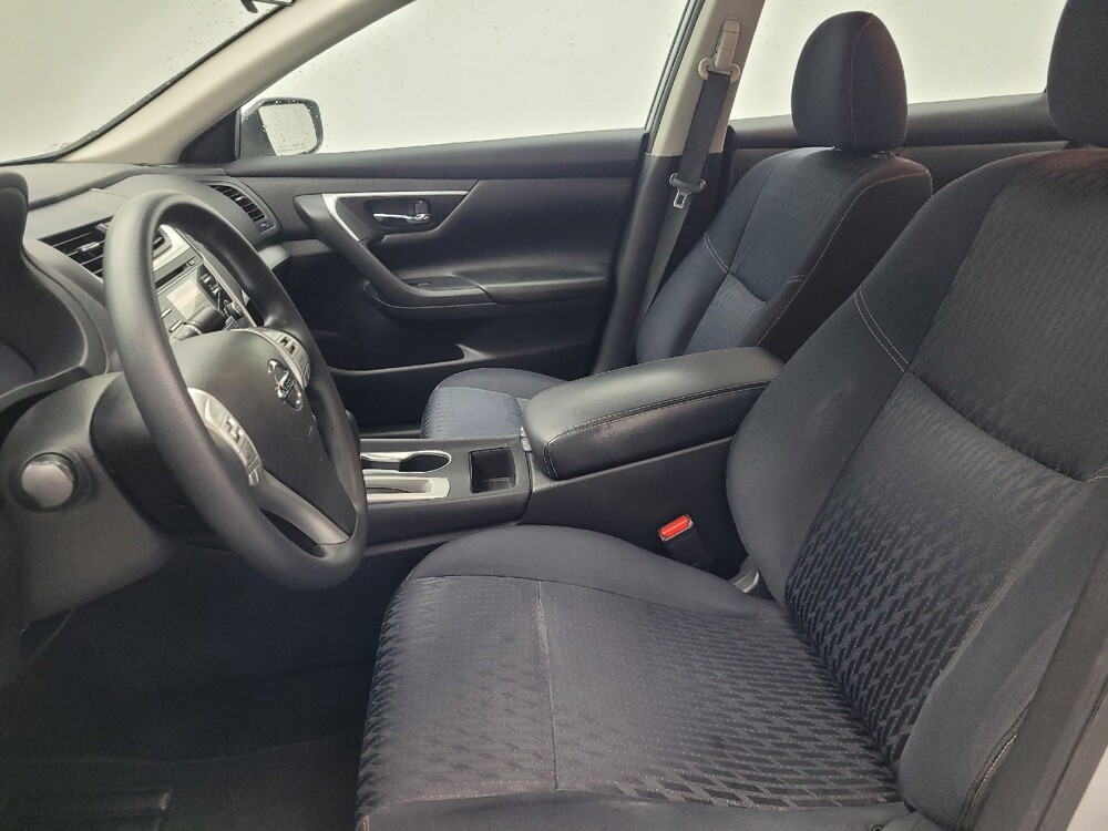 2017 Nissan Altima in Memphis, TN 38115 - 18143300 17