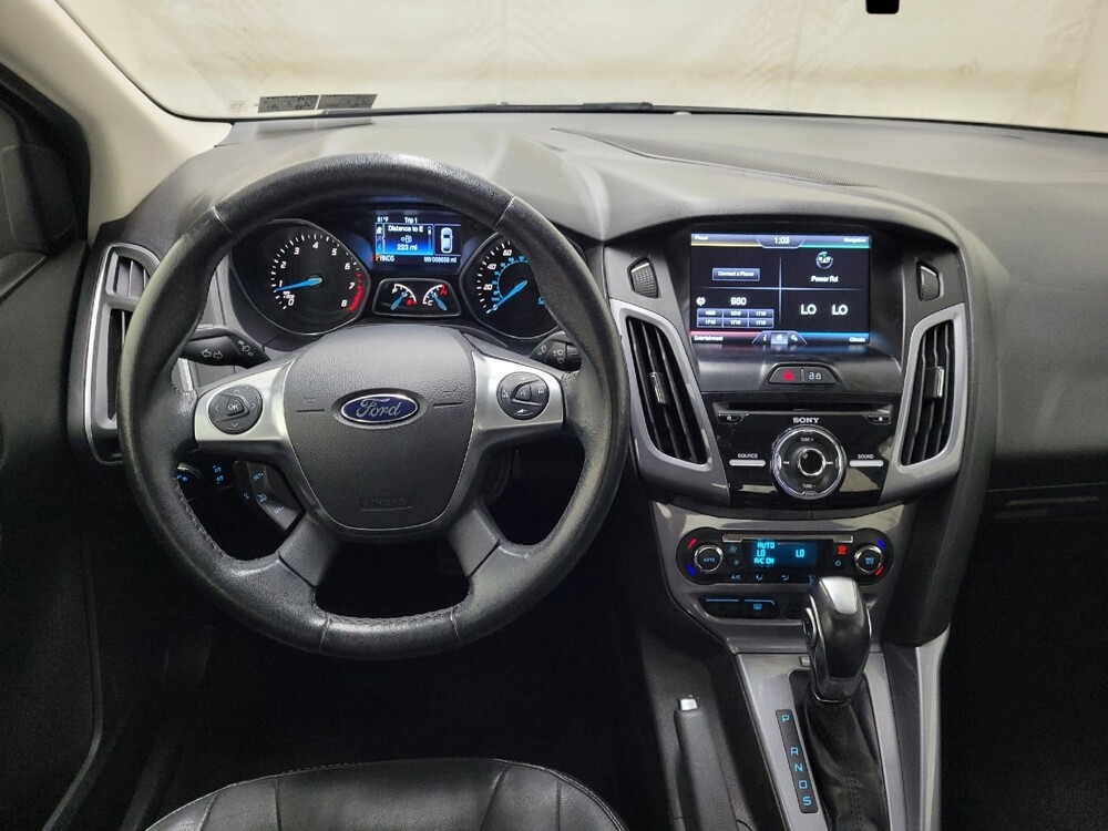 2014 Ford Focus in Langhorne, PA 19047 - 18143304 22
